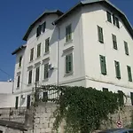 En-suite Rose On Rokova Street - 5 Min Walk To The Old Town Of Affittacamere